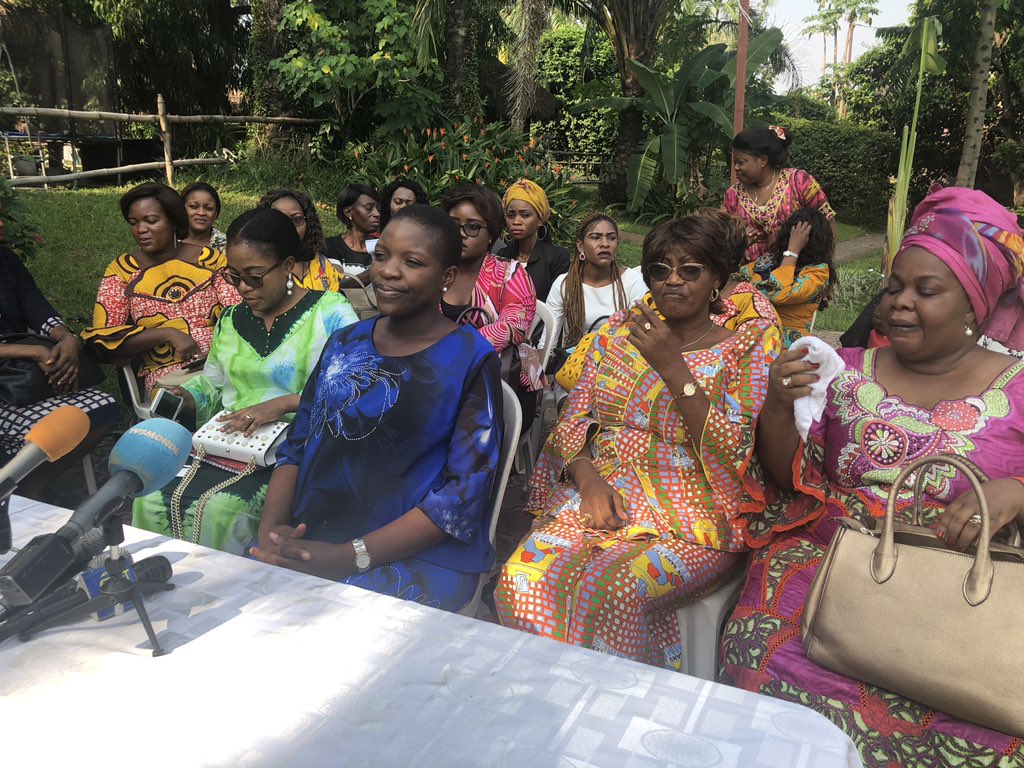 AWLN_RDC's tweet photo. #HappeningNow les femmes de la #RDC lancent l’appel à la @Presidence_RDC et à la @PrimatureRDC au respect de l’article 14 de la constitution à la composition du prochain gouvernement. https://t.co/lUj5PzZFT7