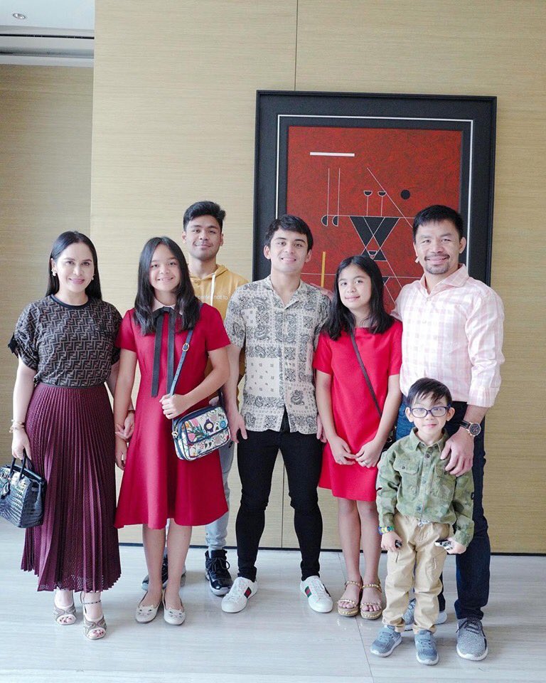 Pacquiao family goes back to onsite church service