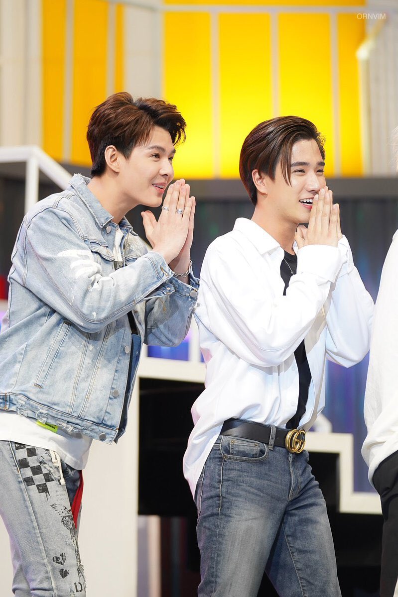 HoneyPinson's tweet photo. I love you not because who you are, but because who I am when I am with you.🖤♥️🐯🐉
#PerthSaintxTrigon https://t.co/htUNgWFhTd