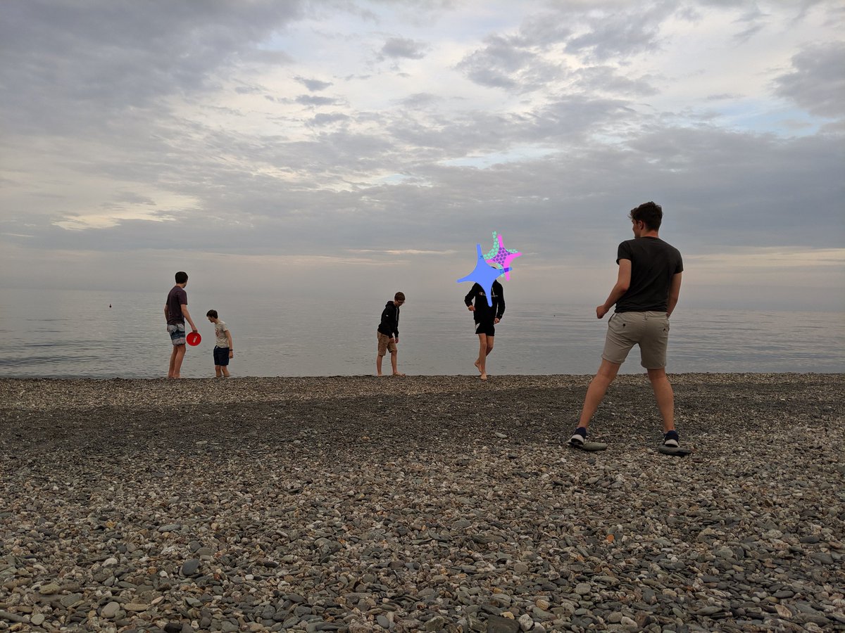 TMB_School's tweet image. Students made the most of our last evening yesterday by using the hotel pool or going to the beach. After dinner we walked to a local gelato parlour. #Sicily2019 #lastnight