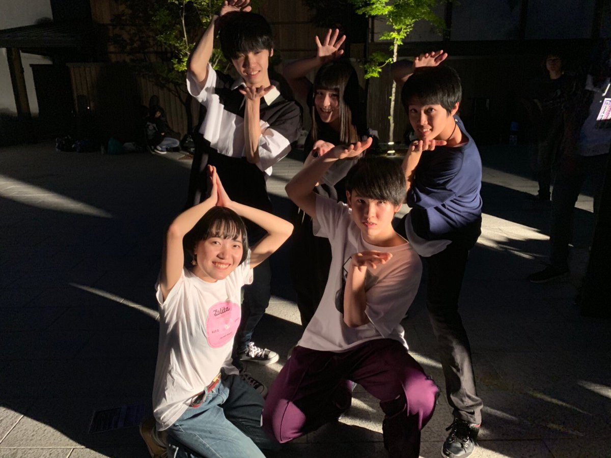 snowdrop___2's tweet photo. REIWA ROCK!!!
ありがとうございましたたたた！！🔥
音楽は国境を超える！！
そんなことを感じさせてくれたライブでした！ほんとうにアツかった！！
次は飛騨高山ウルトラマラソンにて、、、 https://t.co/5yY3tvlrwZ