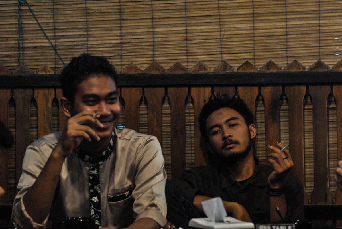 reywooks tweet picture
