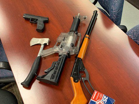 Police arrest three teens after high-risk takedown in Stayner bit.ly/2wmJGA8