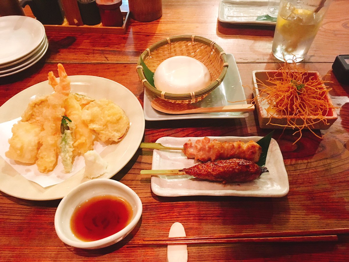 ミックス D Auf Twitter トランプ大統領と安倍総理がいま六本木で会食してる居酒屋 田舎家 場所調べてみたら去年行ったところのめっちゃ近くだった ちなみにブッシュ大統領と小泉首相が会食した権八には行ったけどなかなか雰囲気がよかったのでまた行き ミックス D Auf Twitter トランプ大統領と安倍総理がいま六本木で会食してる居酒屋 田舎家 場所調べてみたら去年行ったところのめっちゃ近くだった ちなみにブッシュ大統領と小泉首相が会食した権八には行ったけどなかなか雰囲気がよかったのでまた行き