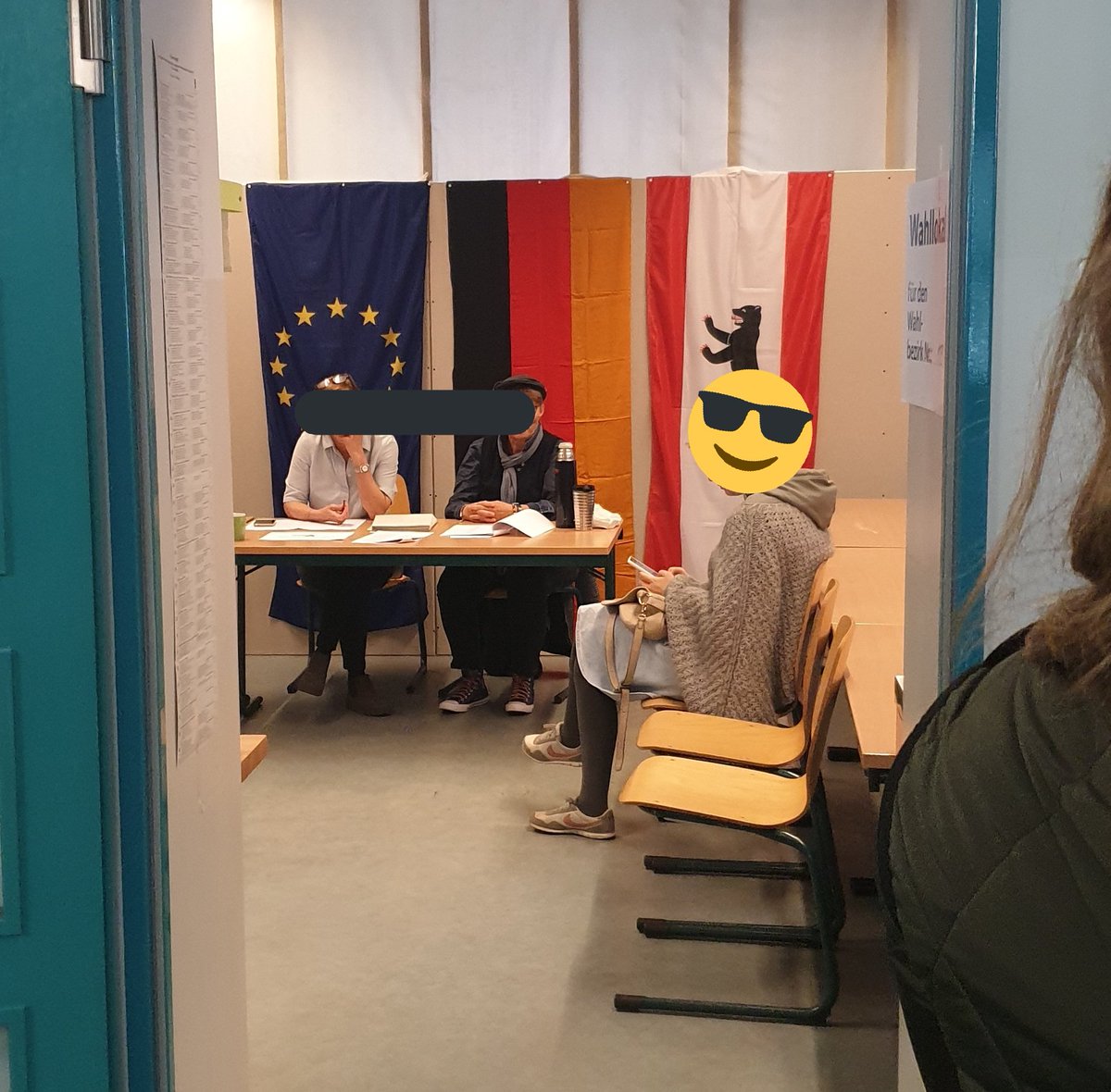 huettemann's tweet photo. What an honour👍 I took my neighbour from 🇮🇱 to her first election in Germany #EUelections2019 #firsttimevoter #makeEuropeYourope #ThisTimeImVoting

Btw what a long choice! #Democracy https://t.co/4ullX8YWyp