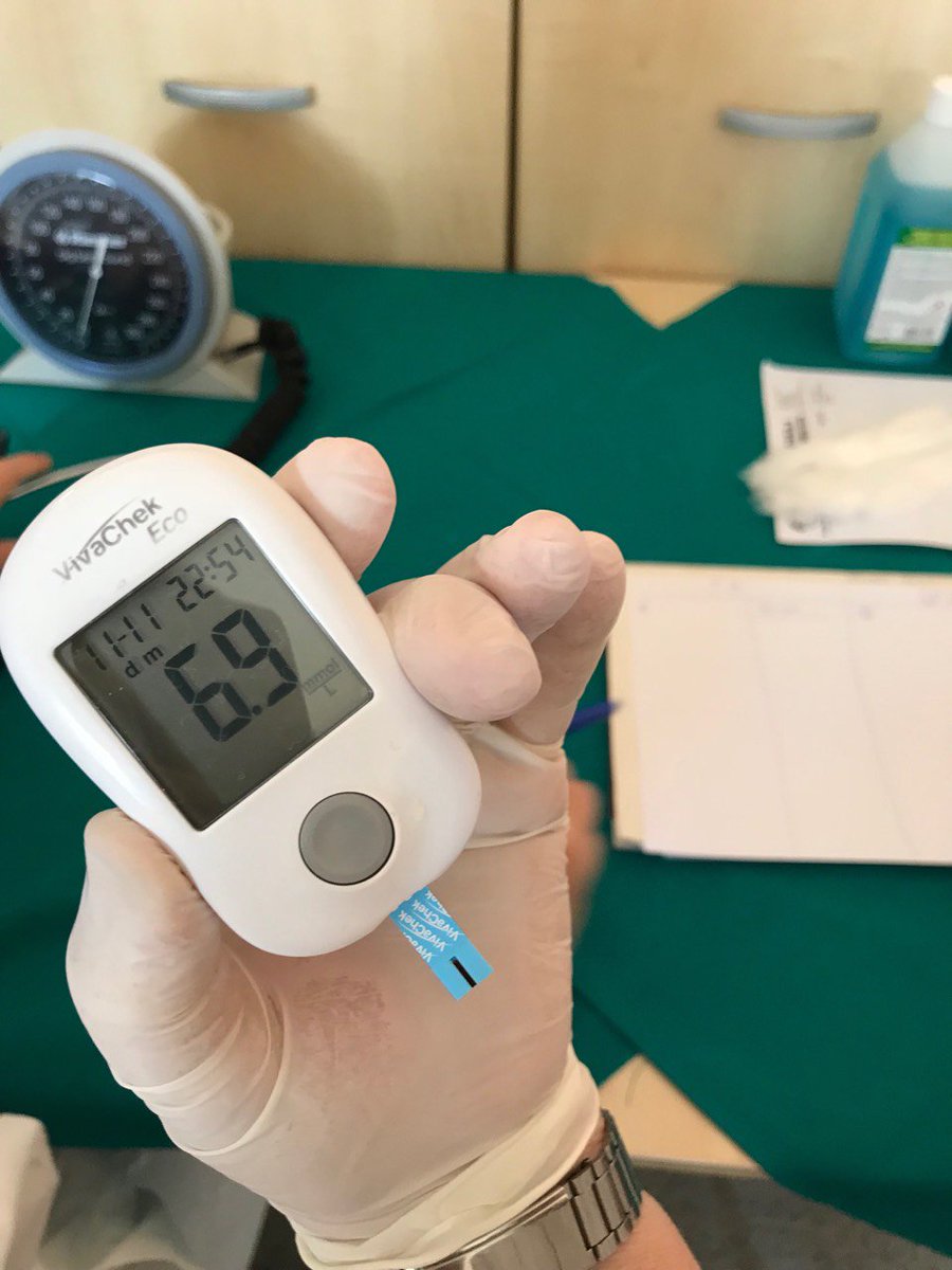 dzsabac's tweet photo. Ekipe @dzsabac u III zdravstvenoj ambulanti - besplatni preventivni pregledi u okviru kampanje Ministarstva zdravlja Srbije. Provera zdravstvenih parametara uz podsećanje na značaj razvoja zdravih životnih navika. #ZDRAVLJE_NA_1_MESTU https://t.co/MiU7UE9GKc