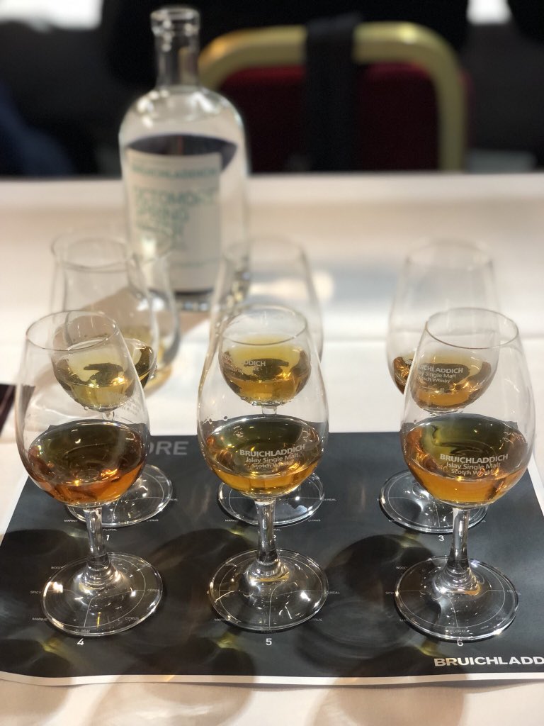 DistillerMarket's tweet photo. Bruichladdich Masterclass Feis Ile 2019
#FeisIle2019 https://t.co/EWaOek5b8q