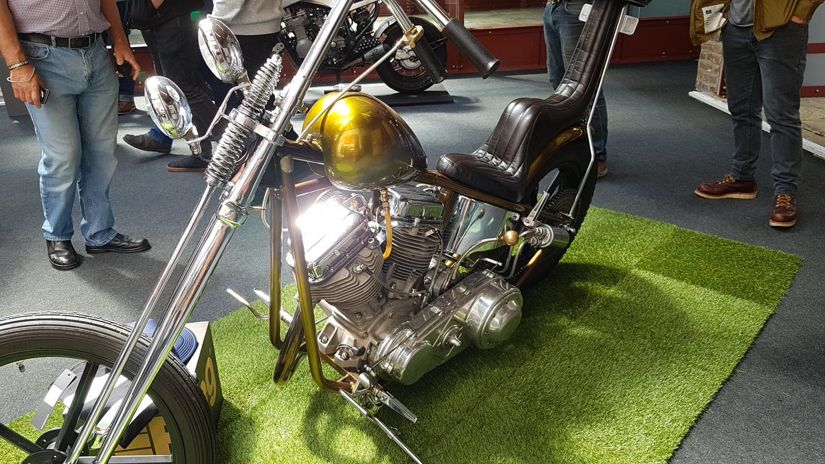 Weise_Clothing's tweet photo. Finding only the best at @BikeShedMC
#Weise #WeiseSquad #WeiseClothing #BikeShedLondon2019 #TheBikeShed #CustomMotorcycles #BikeShedMC #MotorcycleShow #CustomBike #Custom #london #BikesWithoutLimits https://t.co/e2O1emnXnQ