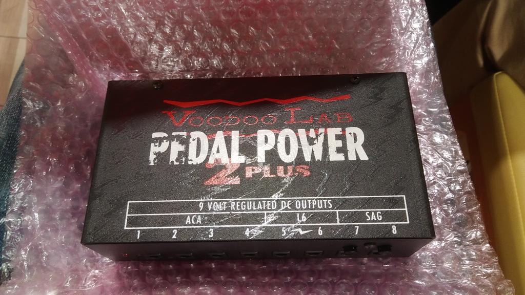 guitar_yo_ji's tweet photo. やっと手に入れた
#voodoo_lab
#pedal_power
#Happy_Birthday https://t.co/6vNl3pbxpV