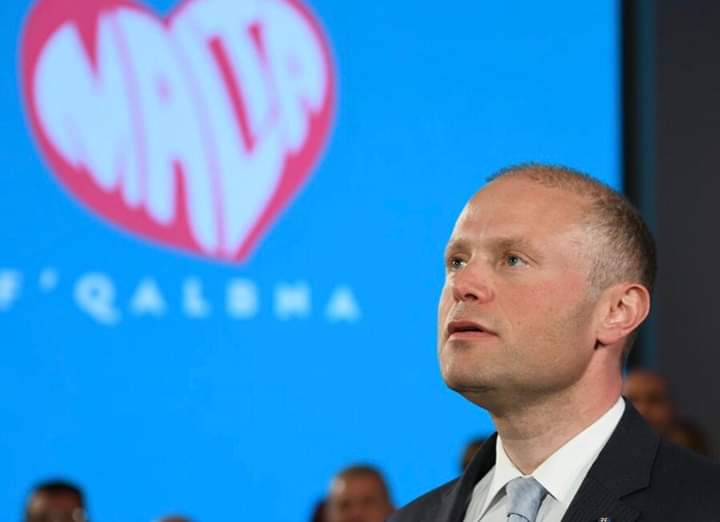 Joe_Mizzi_'s tweet photo. L-akbar rebha fl-istorja politika ta' pajjizna. Grazzi Prim Ministru ta' Malta Joseph Muscat. Konna u nibqghu warajk. Tassew Malta hija f'qalbna. #maltafqalbna #Malta #PartitLaburista https://t.co/ZoBM71hp4C