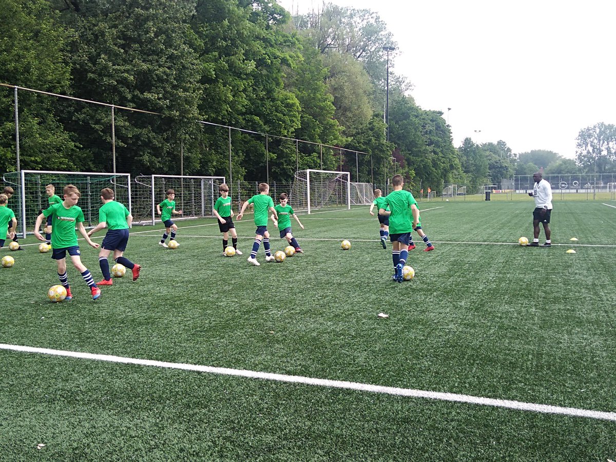 Elloughton Blackburn FC u16 BLUES tweet media