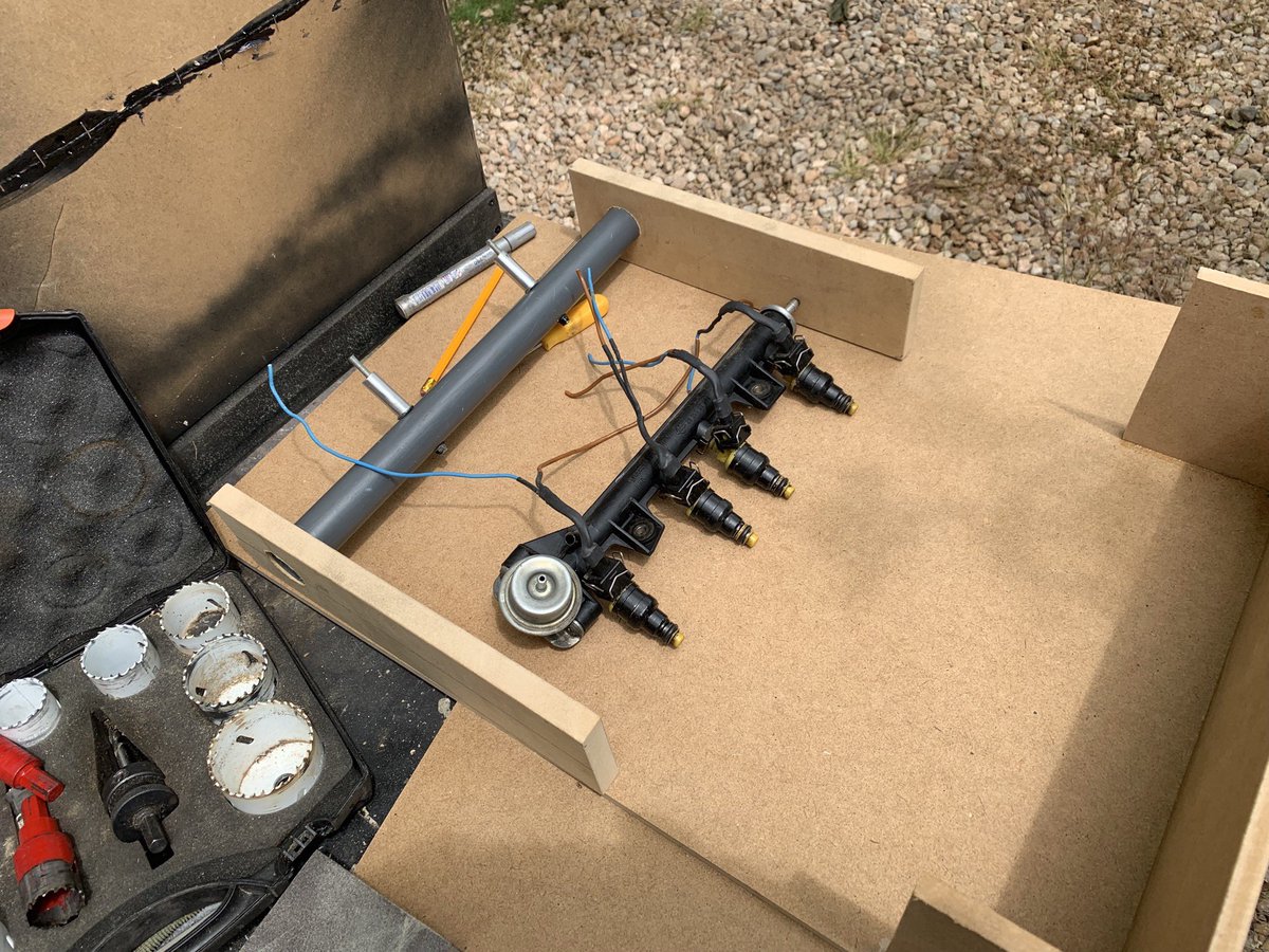 erguro1973's tweet photo. #injectorcleaner #golfmk2
#golfgti tras darle muchas vueltas he decidido volver a construir todo el sistema y así aprovechar para documentar el #Instructable @programarfacilc @G4lile0 @gmag12 @AlexCorvis84 https://t.co/eSazaHmvkY