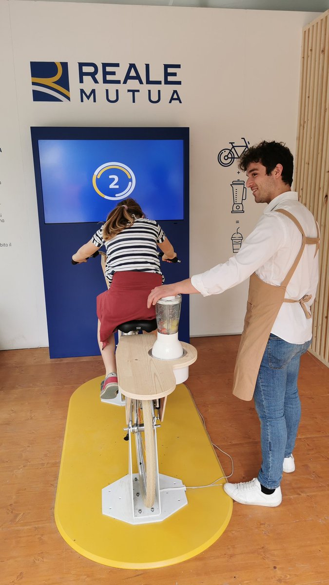 Anche oggi si pedala allo stand di <a href="/Reale_Mutua/">Reale Mutua</a> #WNF19