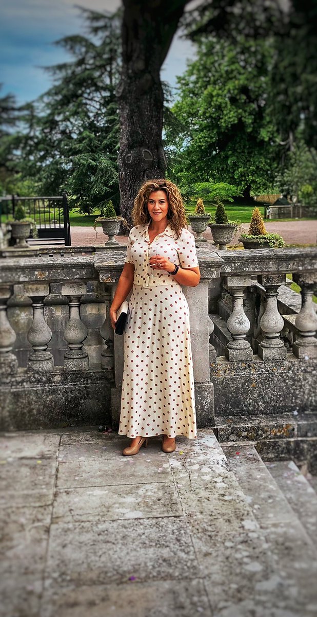 Such a beautiful venue for a friends birthday party. The grounds were unreal. 😍