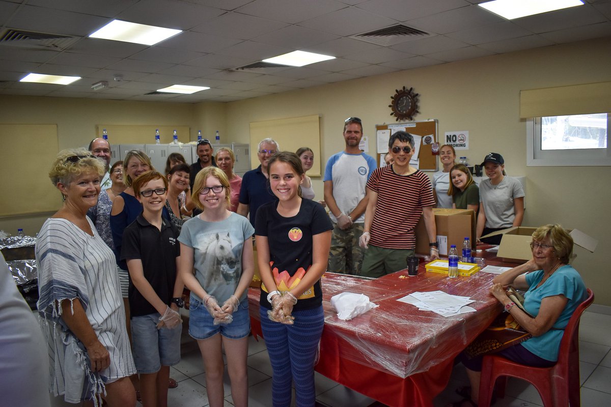 Over 30+ volunteers from DOSC helped in packing &amp; supplying Iftar boxes to the labourers &amp; workers at DULSCO Village (@dulsco) this weekend. Thanks to <a href="/CDA_Dubai/">CDA Dubai</a> for organizing the initiative! #doscuae #YearOfTolerance #CDADubai #DULSCO