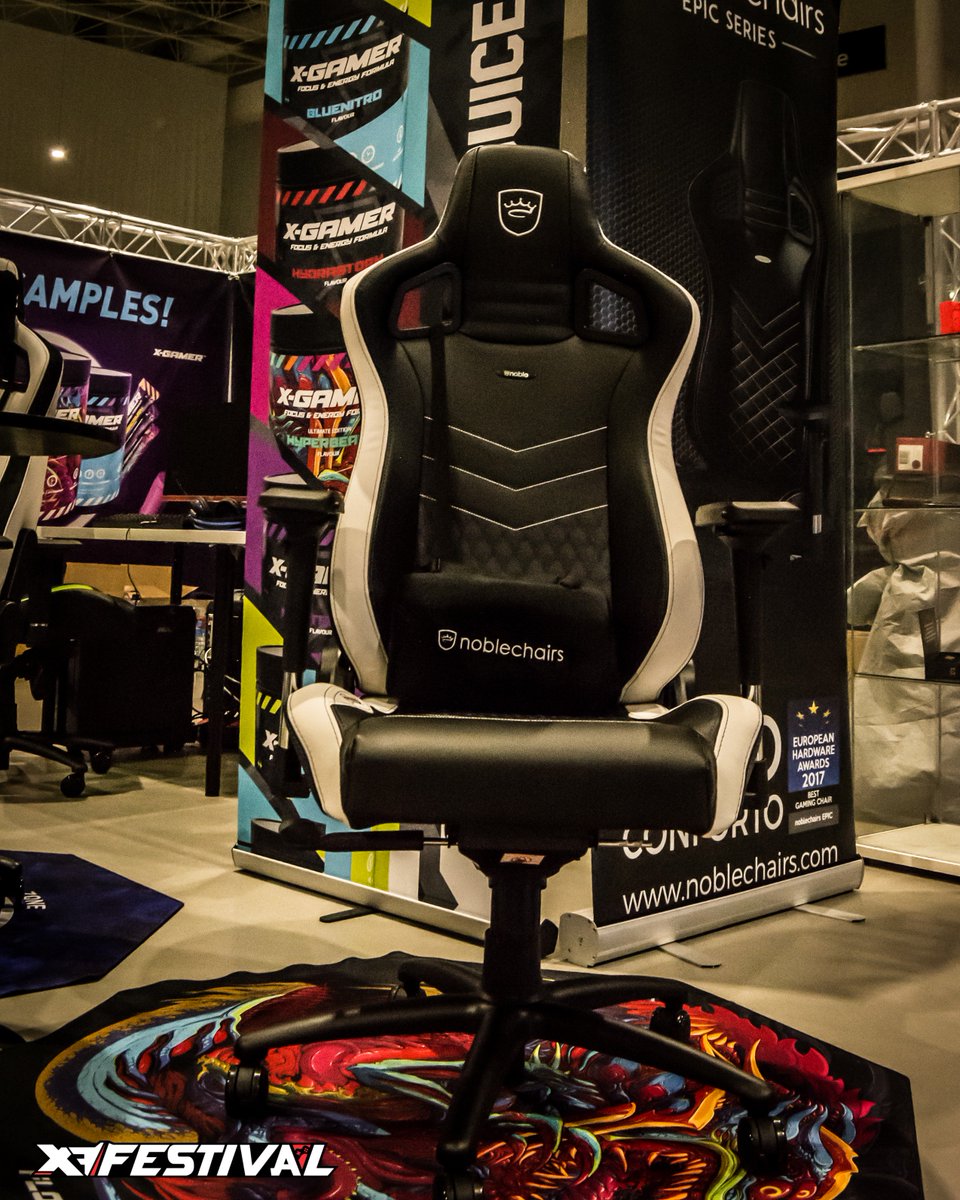 O "trono" dos campeões! <a href="/noblechairs/">noblechairs</a> 👌