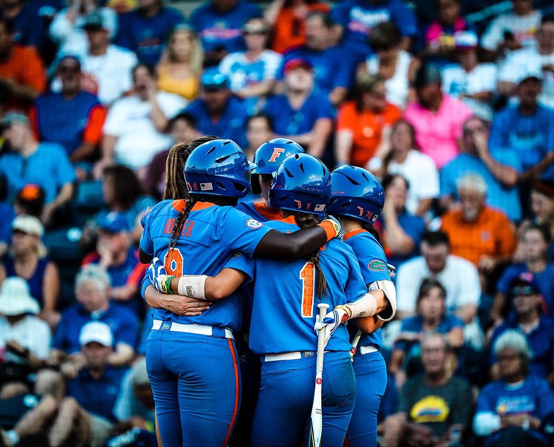 GATOR NATION!! <a href="/GatorsSB/">Gators Softball</a> needs EVERYONE at KSP today! Let’s have the teams back and be as loud as ever! #Orange&amp;BlueForever <a href="/_TimWalton/">Tim Walton</a> 🔷🔶