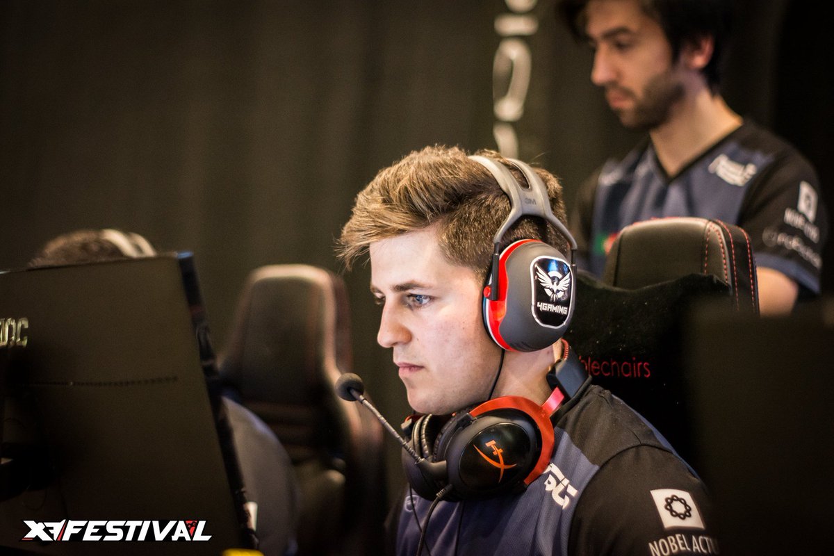 Os <a href="/Offset_Esports/">OFFSET Esports</a> são os primeiros finalistas da #XFBragaCup! 👏

Quem se irá juntar a eles, <a href="/sharksesportsgg/">9FSHARKS</a> ou <a href="/GTZBulls/">NPLAY GTZ Bulls</a>?
➡️A partir das 13h30 em twitch.tv/rtparenacsgo