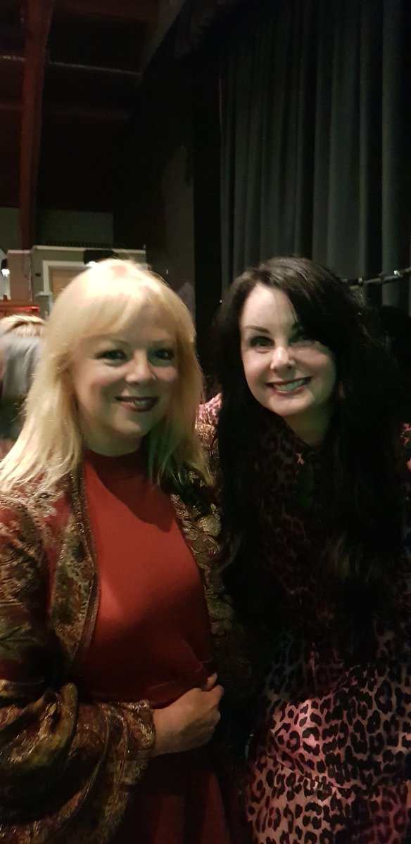 I so enjoyed <a href="/BBCRadio4/">BBC Radio 4</a> recording event in Notting Hill this weekend where the beautiful  @MarianKeyes was her outstanding self.❤ #AllTheWayFromTipperary 🌻