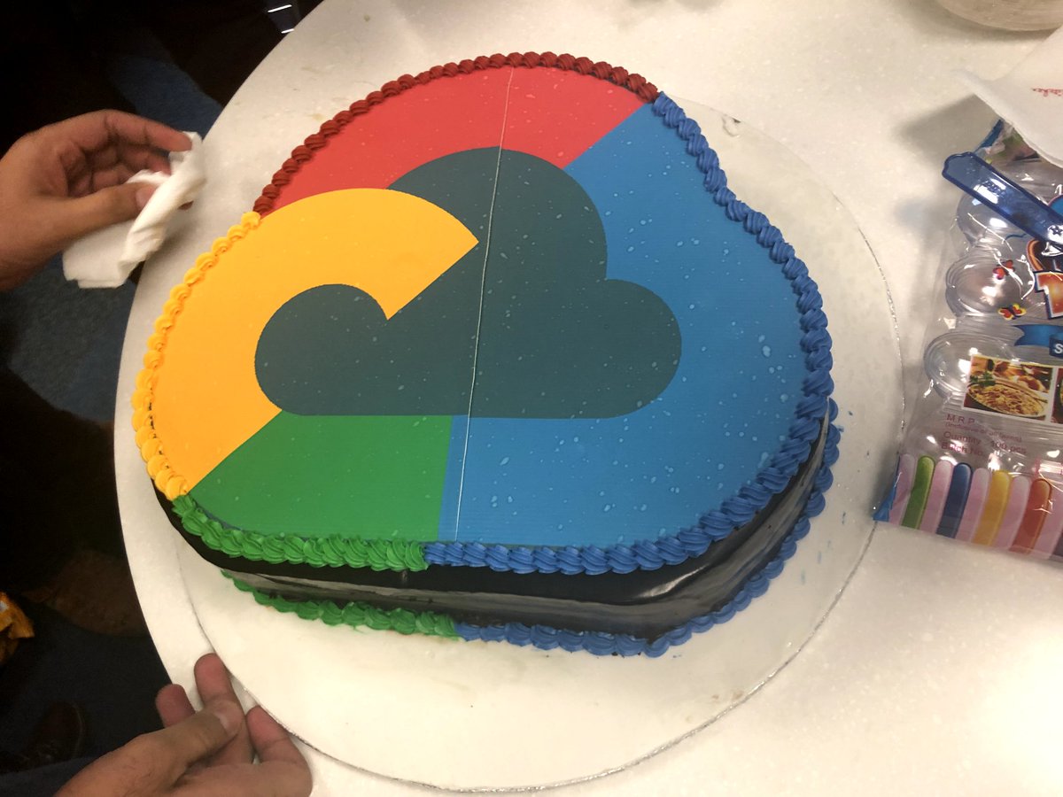 sidagarwal04's tweet photo. That's how we celebrated @gcdc_nd 1st yr anniversary! Splendid day w/ surprises and easter eggs entire day, ideathon and loads of fun! 😍🥰
Kudos to @ipranaynanda @Sakshi_ai @rajpal_saurabh @shilpa1994 @amentyagi @Arpansac @vicky_dceian
Cheers to this WolfPack! 😎🖖
#turned1 https://t.co/WlGHe0YEcO