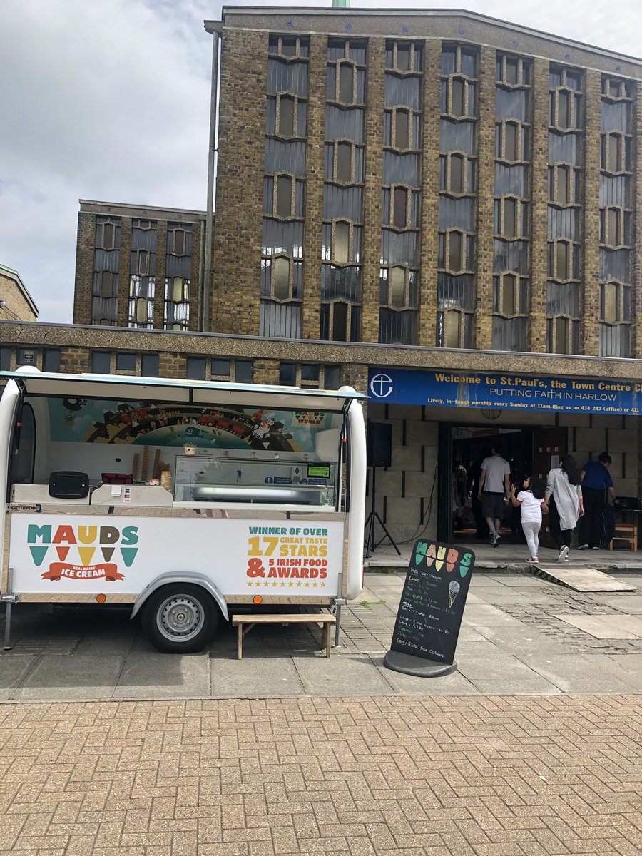 MaudsHarlow's tweet photo. At the big lunch outside St Pauls today, don't miss out... Flavours for everyone's taste.. #harlow #churchfamily #music #celebration #biglunch #suniscomingout #mauds #creamy #town #happychildren #lifeisgood https://t.co/OdgmmzUwIm