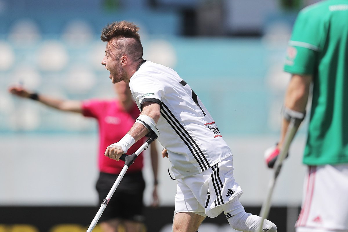 AmpLegia's tweet photo. 28' | Remis! Jakub Kożuch! LEGIA WALCZĄCA DO KOŃCA 🔥🔥🔥 #EAFFChampionsLeague
#LEGCOR 2⃣:2⃣
Fot. @j_prondzynski https://t.co/RmuctaciDF