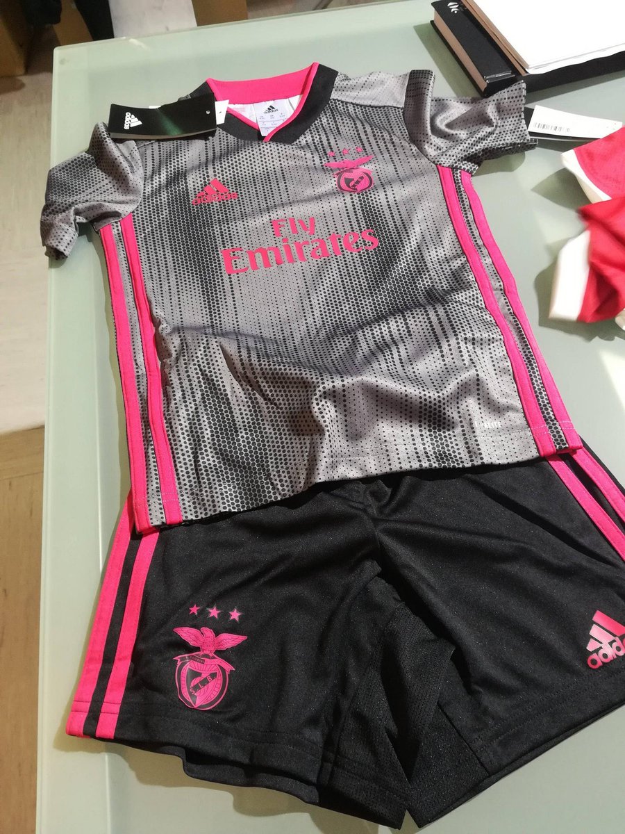 camisa rosa benfica