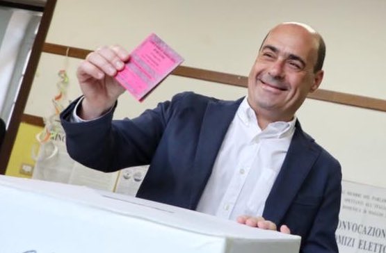 nzingaretti's tweet photo. Andiamo tutti e tutte a votare! Buon voto #ElezioniEuropee 🗳 https://t.co/YMrirvLsHW