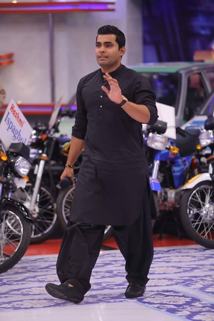 Happy birthday My Best Player 
Umar Akmal 
Allah ap ko har Medan Me kamyab kary Ameen 