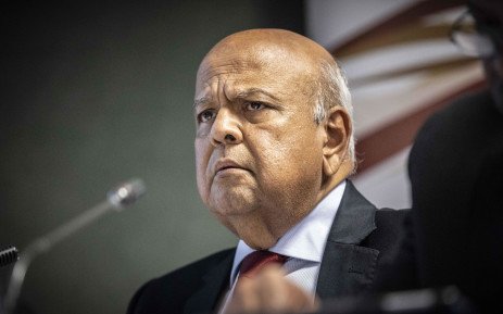 Tyrone_Mkansi's tweet photo. Retweet if you want him out #CabinetAnnouncement #PravinGordhanMustFall https://t.co/qcAHAJqvq1
