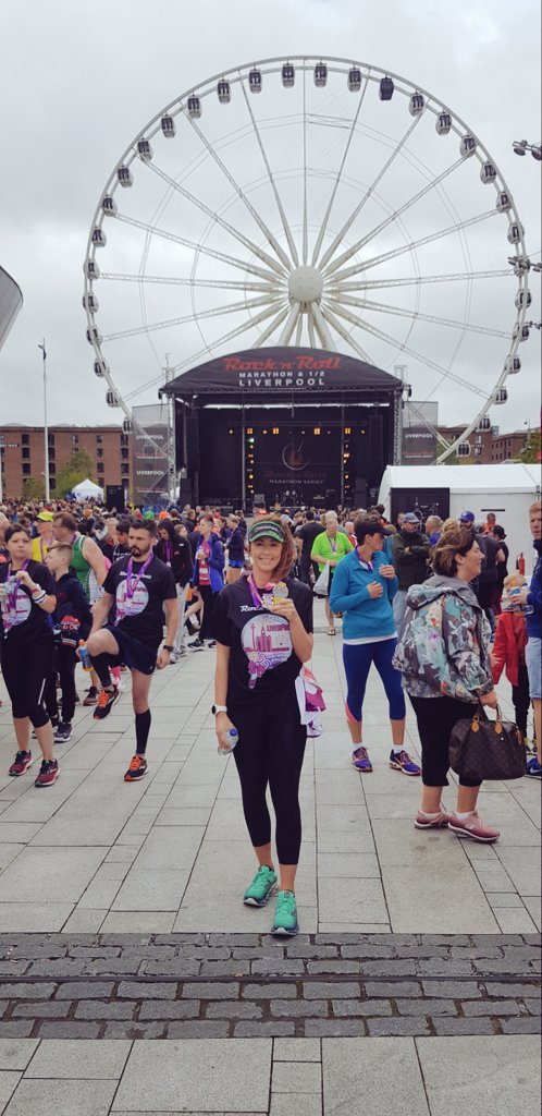 SamLawr3's tweet image. Liverpool RnR Half....my very first &amp;amp; now my 17th. 9th time I've gone under 2 hours but this one escaped me until today...3rd time lucky! 🥳🎤🎸

THAT 5K ALONG THE FRONT IS HELL 😂

Keep plugging away!

@RnRLiverpool @racecheck #RnRLiverpool #visorclub #halfmarathon #running