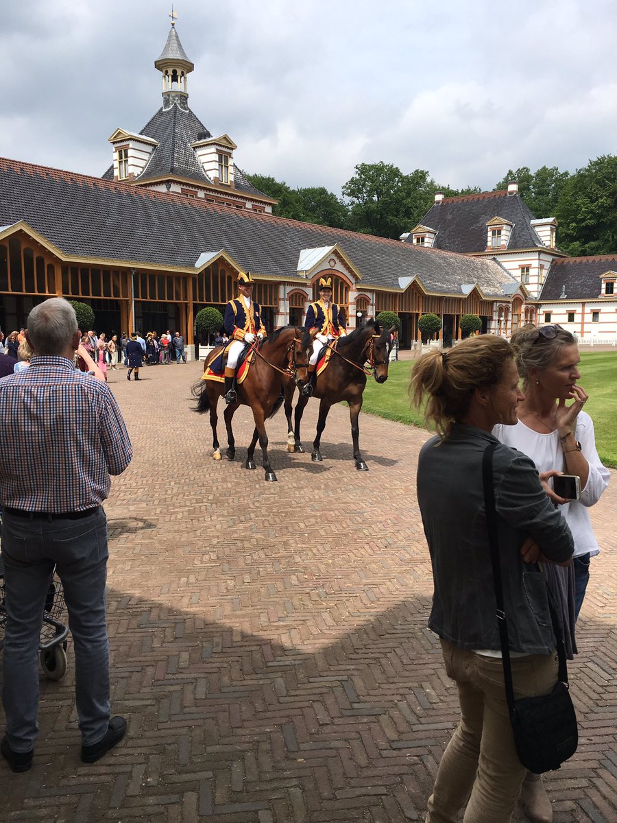Rijstal van het Koninklijk Staldepartement bij de stallen van museum #paleishetloo