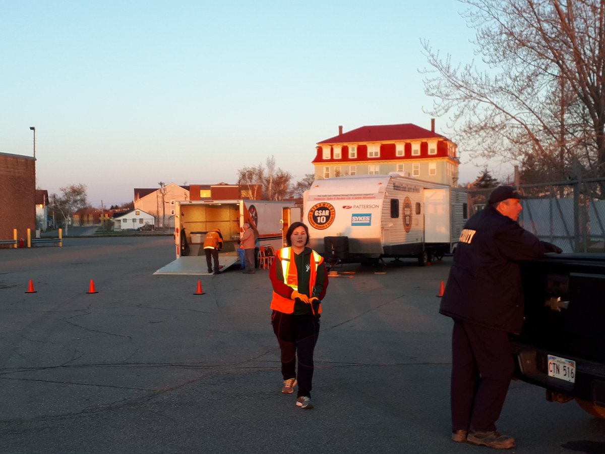 MiramichiGSAR's tweet photo. Some of our members volunteering at the Striper cup this weekend. https://t.co/A8lXS08MXB