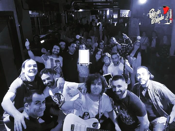 Muchas gracias Alcázar por la gran noche que nos hicisteis vivir!!. Nos vemos pronto, sed felices !!!