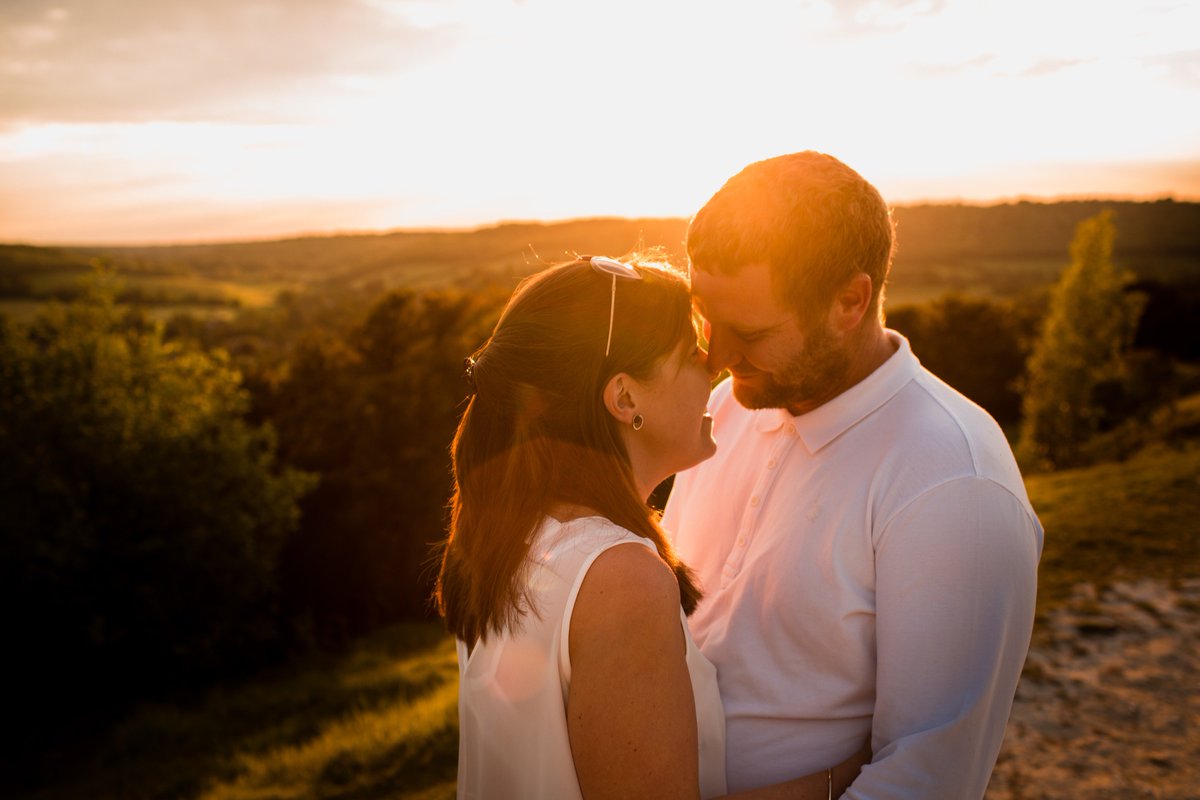 I had lots of laughter and giggles with Hannah and Brad during the week for their pre-wedding shoot at Boxhill. We lucked out with a gorgeous sunset for a backdrop too. 

annabphotography.co.uk/hannah-brad/