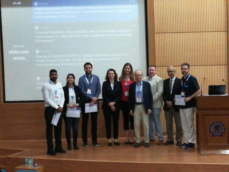 WCTRY_2019's tweet photo. Closing ceremony and certificate release for the young volunteers! #WCTRY2019 https://t.co/jAFEeGUacc