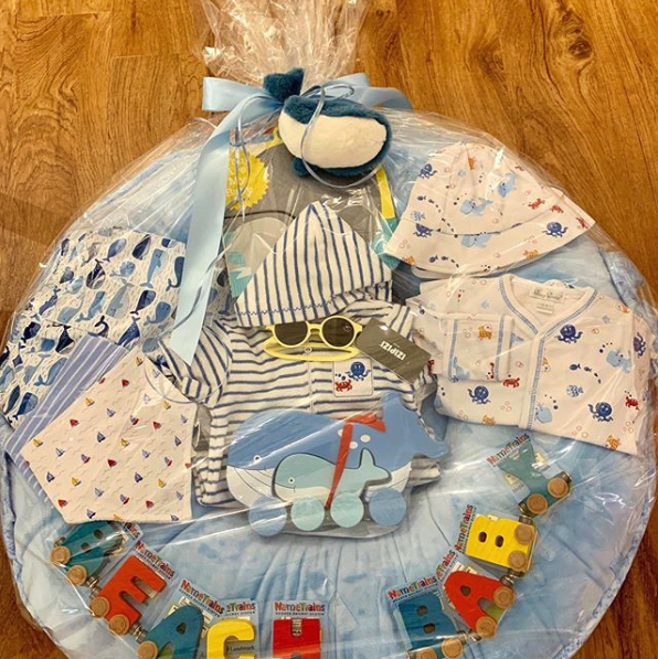 pello_baby's tweet photo. What a great #giftset from @babycrossingboutique via IG! Perfect for the unofficial start of #summer this #weekend! ๐๏ธ
#pellobaby https://t.co/5QruBfhmMM