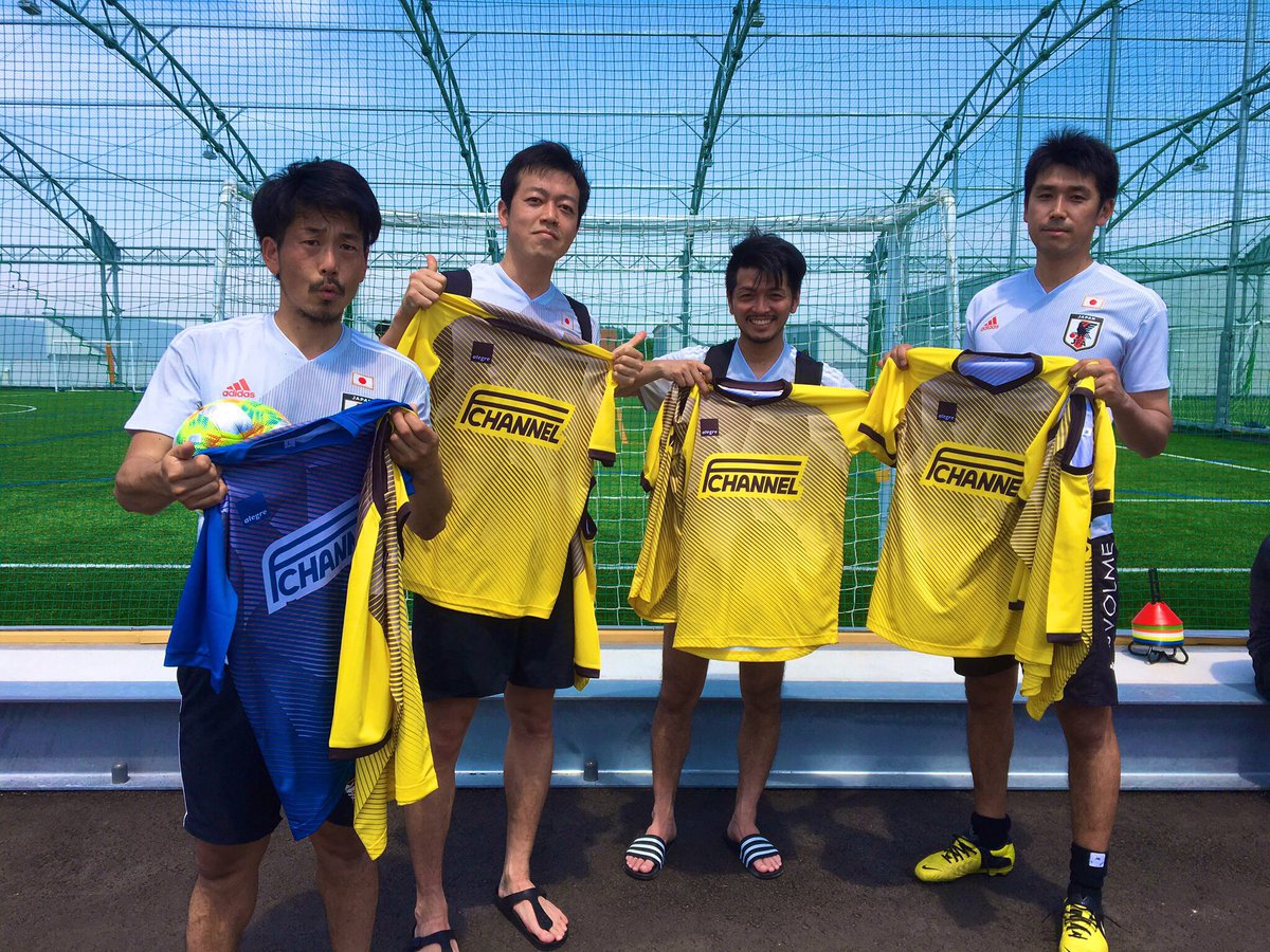 8人制サッカー