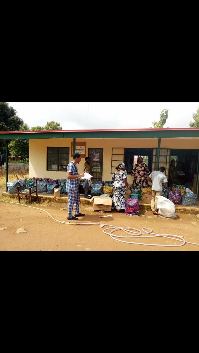 KD_SPHCDA's tweet photo. #MNCHWEEK
Distribution of Logistics (Drugs) across the LGAs within State for the preparation of the forthcoming #MaternalAndNewBornChildHealthWeek 
@GovKaduna @eochigboudeh @NphcdaNG @Fmohnigeria @WHONigeria @drfaisalshuaib @KD_SPHCDA @SirBrownMusty https://t.co/WTiPssreWD
