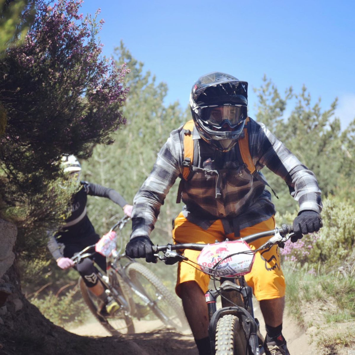 extremeprovideo's tweet photo. @redbull esta mañana en la @lapinillaoficial #redbullholybike muy pronto el vídeo #bmx #lapinilla #lapinillabikepark #redbull #bike #segovia #holybike https://t.co/yl0QXh8RYD