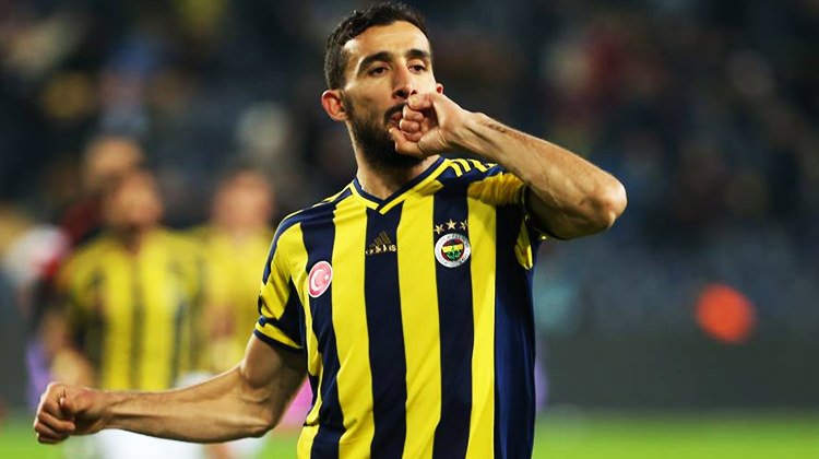 KURŞUN GEÇİRMEZ ADAM, SENİNLEYİZ!

MEHMET TOPAL!