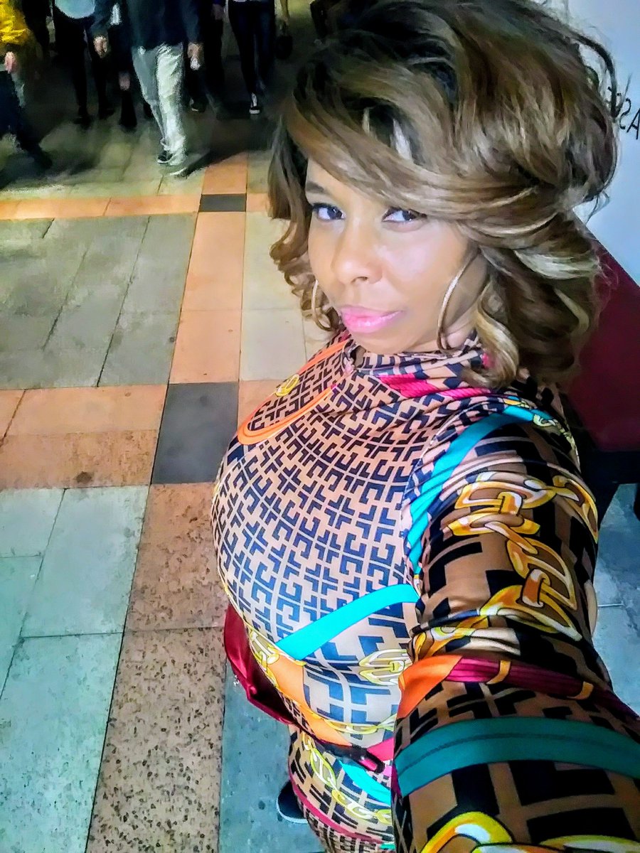 SINGLE LIFE 💋
GOT OUT 👀 #RARE #LOL