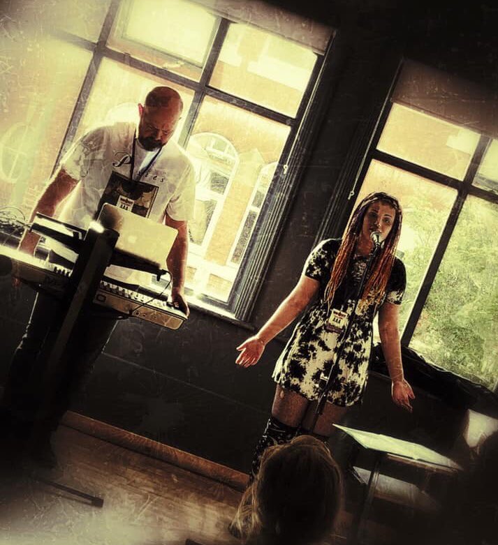 Really enjoyed playing <a href="/BottleCraftSOT/">BottleCraft</a> as part of Your City Festival #syrthduo #livegug