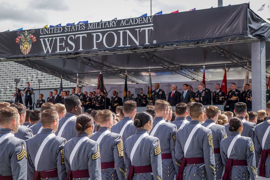 SecArmy's tweet photo. I was honored to join #VPOTUS Mike Pence, @ArmyChiefStaff, @UnderSecArmy, &amp; #USMA SUP Lt. Gen. Williams at the @WestPoint_USMA 2019 graduation ceremony. Our nation is proud of your achievement &amp; we wish you success as you lead our @usarmy into the future. #SoFreedomWillReign https://t.co/mvf7JeUS8p