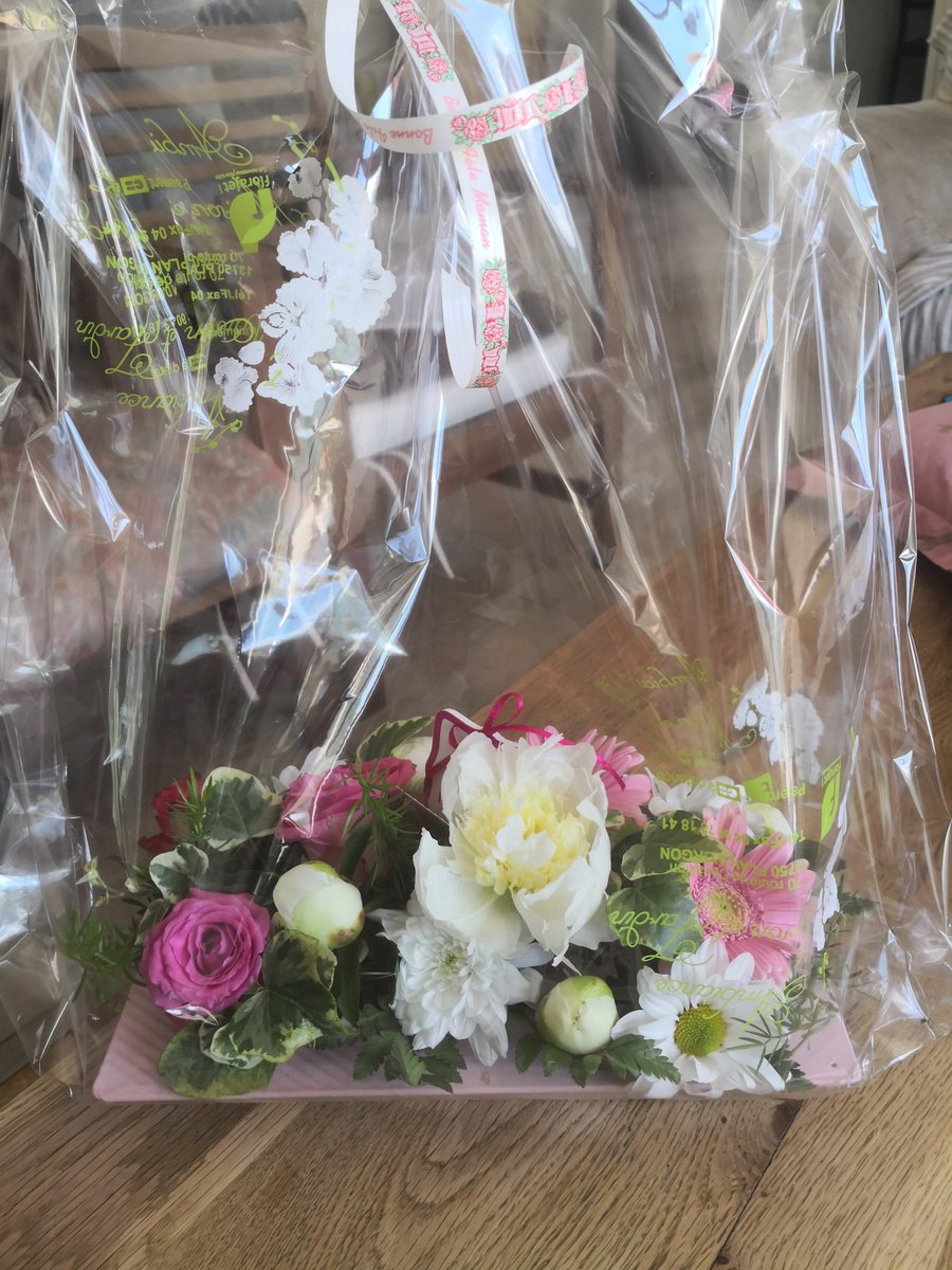 bvritay's tweet photo. Great mother's day and beautiful present from my children ♥️ https://t.co/2s4bDYBasm