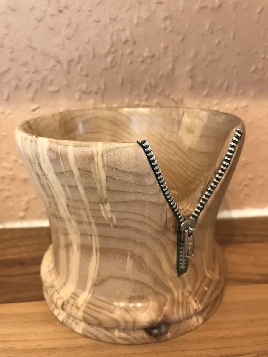 grandpipSmith's tweet photo. Made this today not perfect but quite pleased for a first attempt at this #woodturning #notbadforafirstattempt https://t.co/pHmrkynFPu