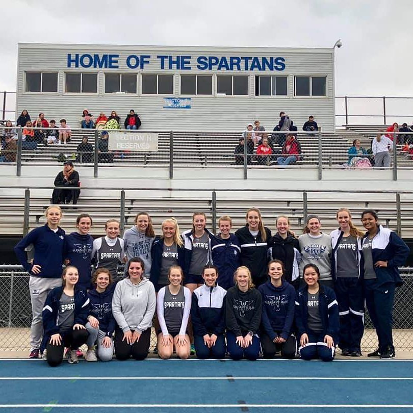 PVGTFSpartans's tweet photo. "If you're brave enough to say goodbye, life will reward you with a new hello". -Paulo Coelho

Congrats to our 2019 seniors on graduation day! You'll be missed but know you're always welcome home. Stay the course, be brave, and pursue #VICTORY each day. #PVGTF #BlueLineForever https://t.co/nsdLFx6fk5