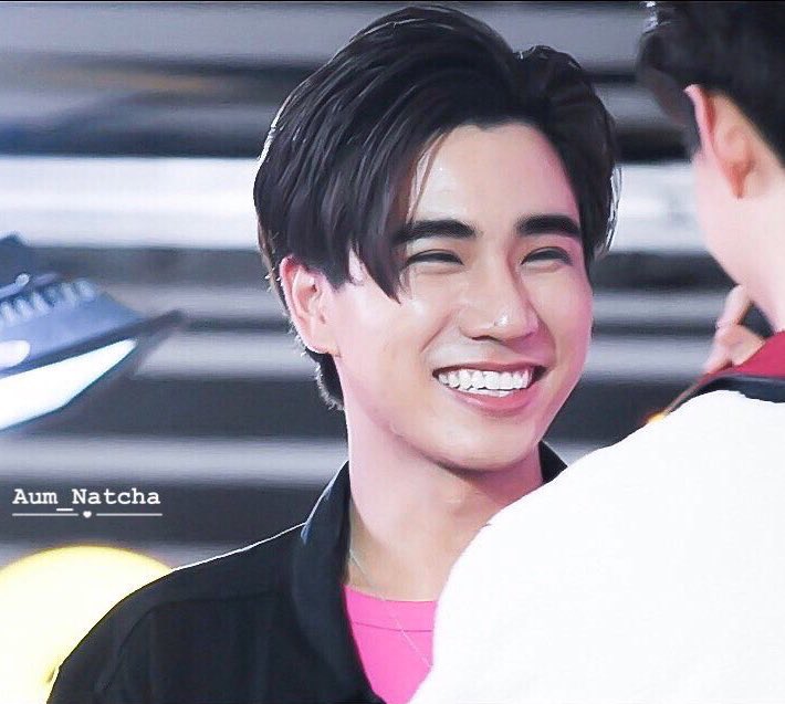 Pluto886's tweet photo. รักเซ้นต์ แต่ก็เอ็นดูน้องเพิร์ธนะ ชอบเวลาเขาอยู่ด้วยกัน ดีใจกะชื่อดอมใหม่ด้วย ชาวTrigon 

I love Saint but also like Perth and like to see them together. Congrats for new name “Trigon”

Cr. on pic
#PerthSaintXTrigon https://t.co/JhOhkjfVmg