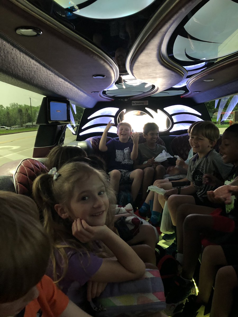 Celebrating Owl excellent character with a limo lunch and fun.  Fifty students earned at least three Positive Referrals and no behavioral referrals this school year!  Congratulations!