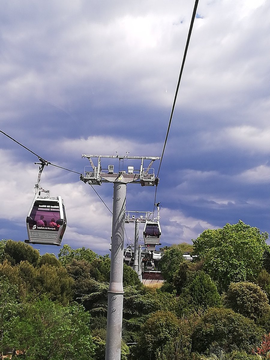 Dearne2020Paris's tweet photo. Cable carts fun!:) https://t.co/UjjWPeKZka